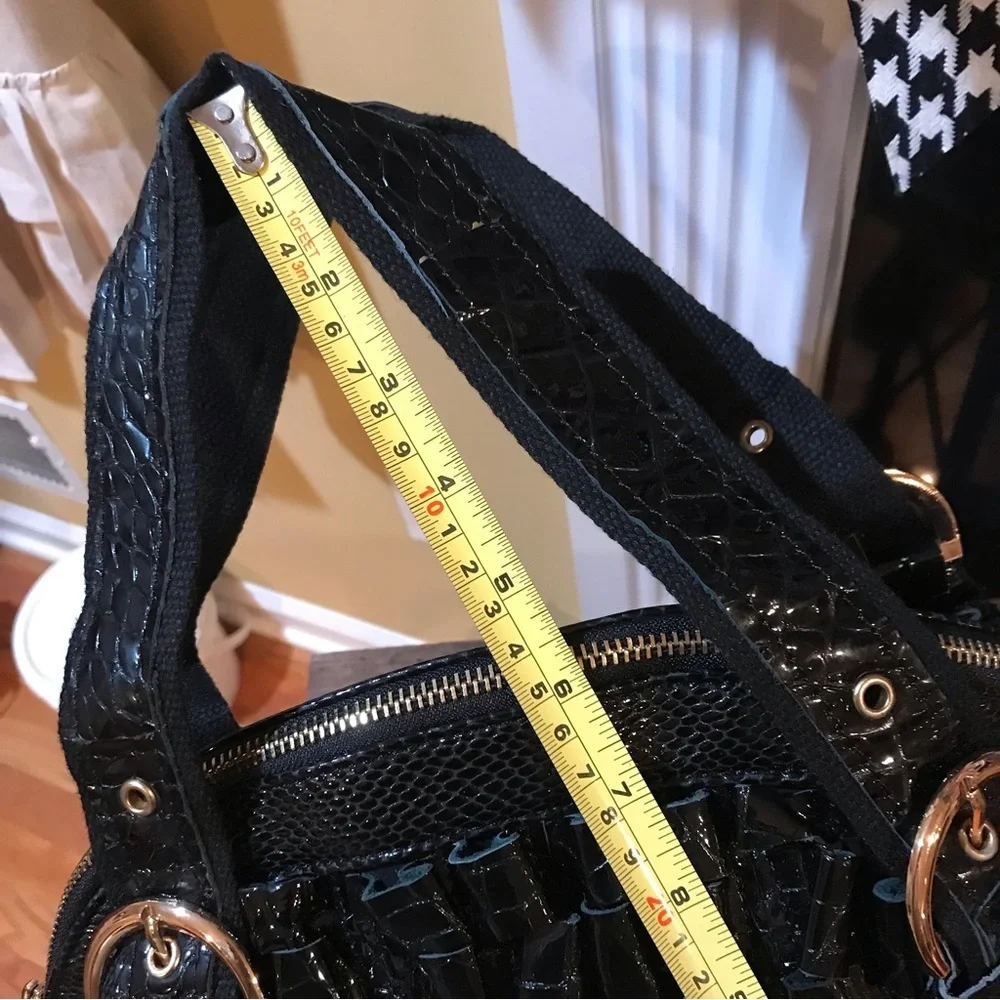 ▪️Black Patent Leather Handbag